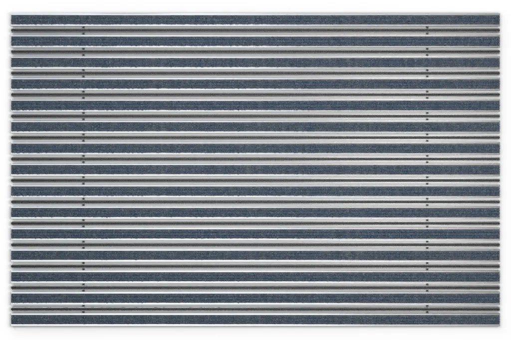 Widok z góry na matę z profilu aluminiowego KLASSIK ryps T06PP niebieski/szary / mini szczotka MB01 czarny – Entrada