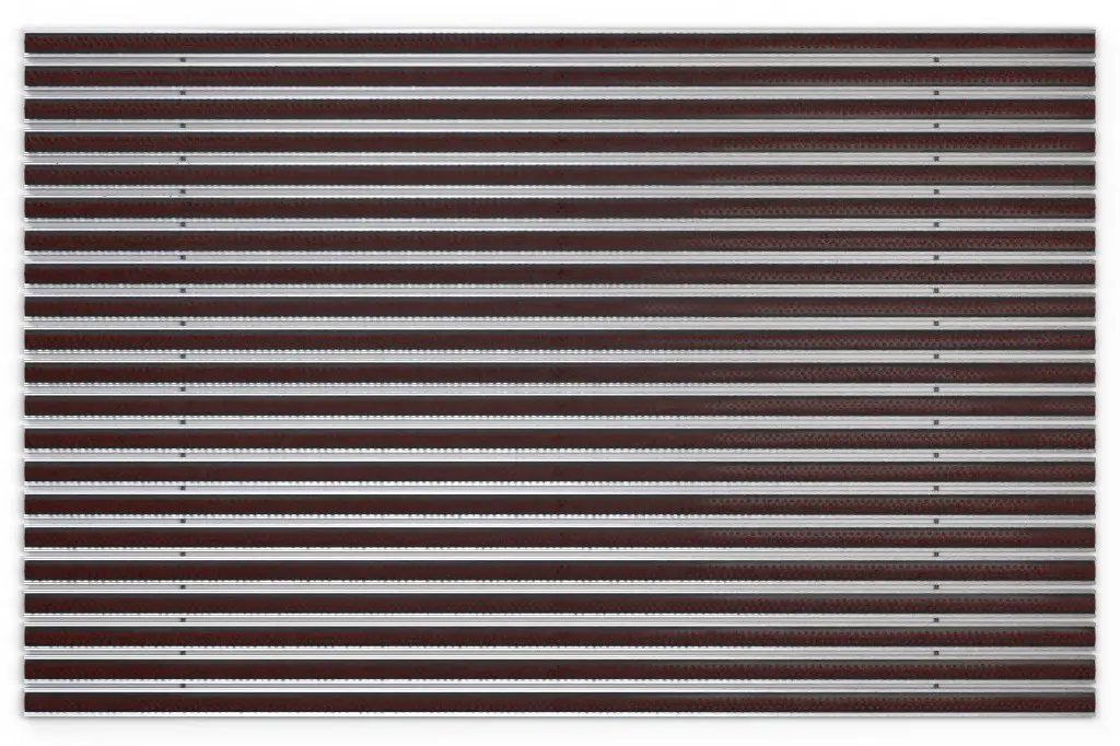 Widok z góry na matę z profilu aluminiowego KLASSIK Work B04 brązowy - Entrada