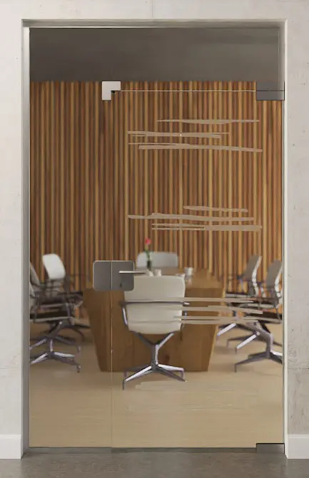 Zdjęcie drzwi całoszklanych z matowym motywem Bukarest, stałym elementem bocznym i naświetlem DORMA Mundus Variante 6 - Erkelenz.