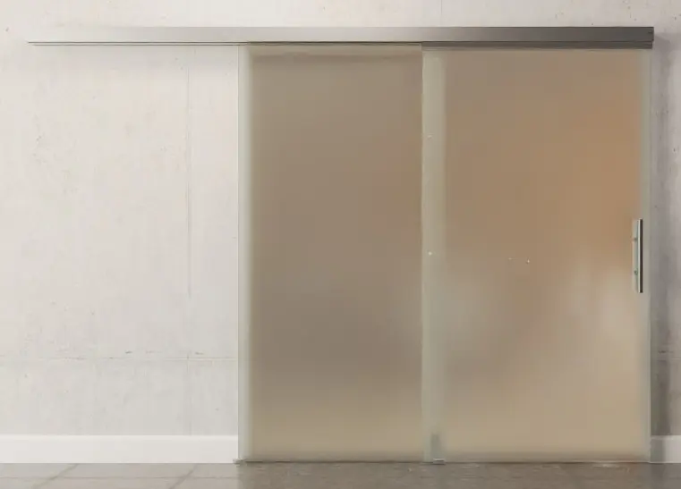 Widok frontowy całopowierzchniowo matowych 2-skrzydłowych szklanych drzwi przesuwnych DORMA MUTO Teleskop wariant 1 - Erkelenz