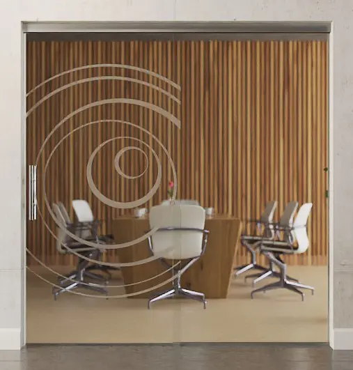 Zdjęcie matowych drzwi przesuwnych szklanych z motywem Lira i stałym elementem bocznym Sigma Flexible wariant 1 - Erkelenz