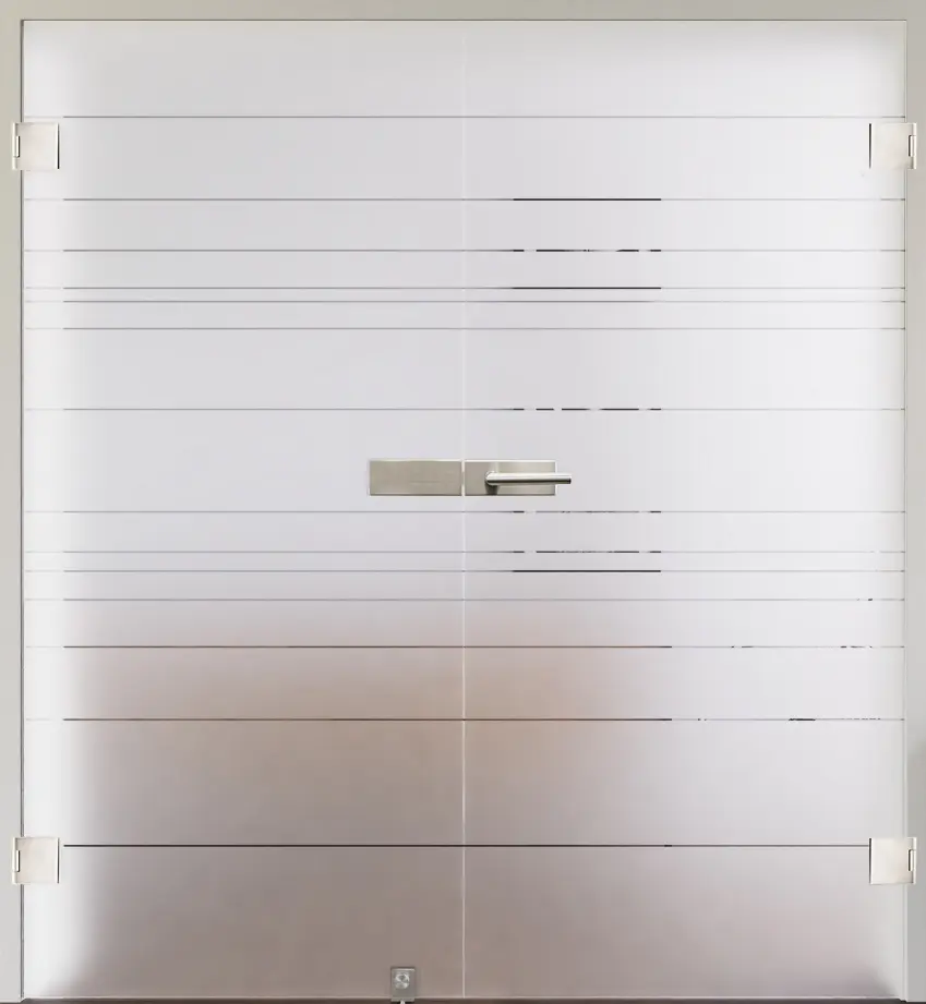 Zdjęcie z modelem 368 całoszklane drzwi dwuskrzydłowe - Lienbacher szkło