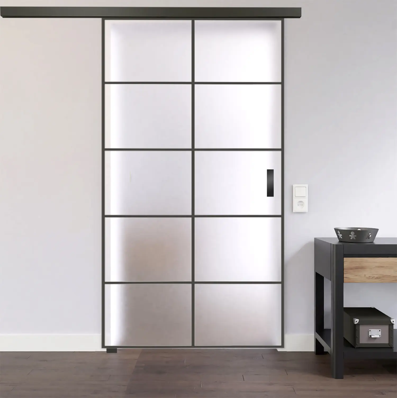 Widok na Black Signature z paskami ST 621, satynowane, zestaw szklanych drzwi przesuwnych w tym system drzwi przesuwnych - Lienbacher szkło