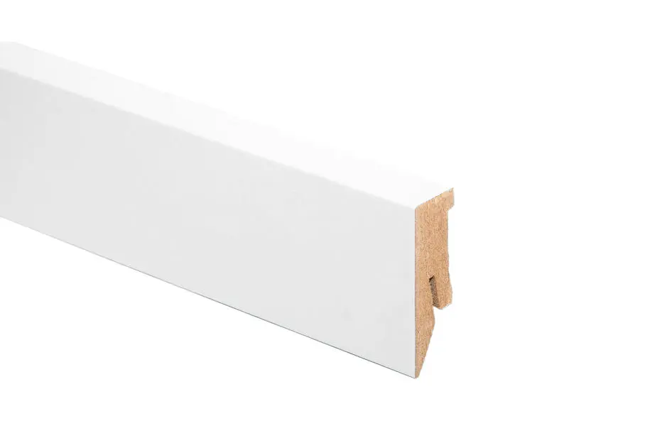 Widok listwy przypodłogowej 2600 x 50 x 18 mm biały powlekany folią - Kaindl