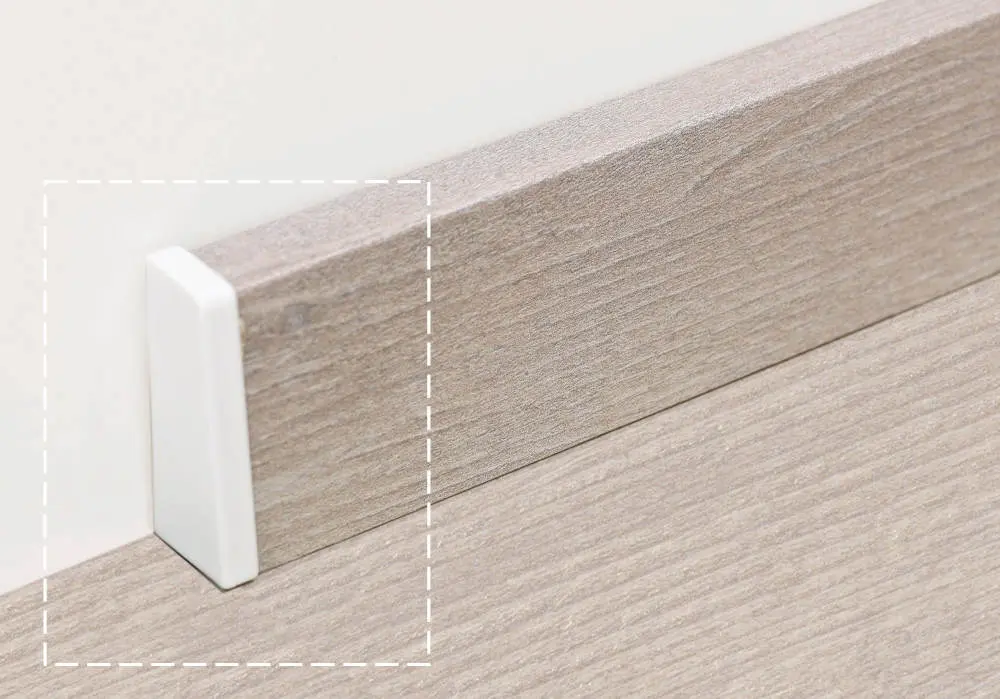 Zaślepka do listew przypodłogowych biała - Kaindl 1