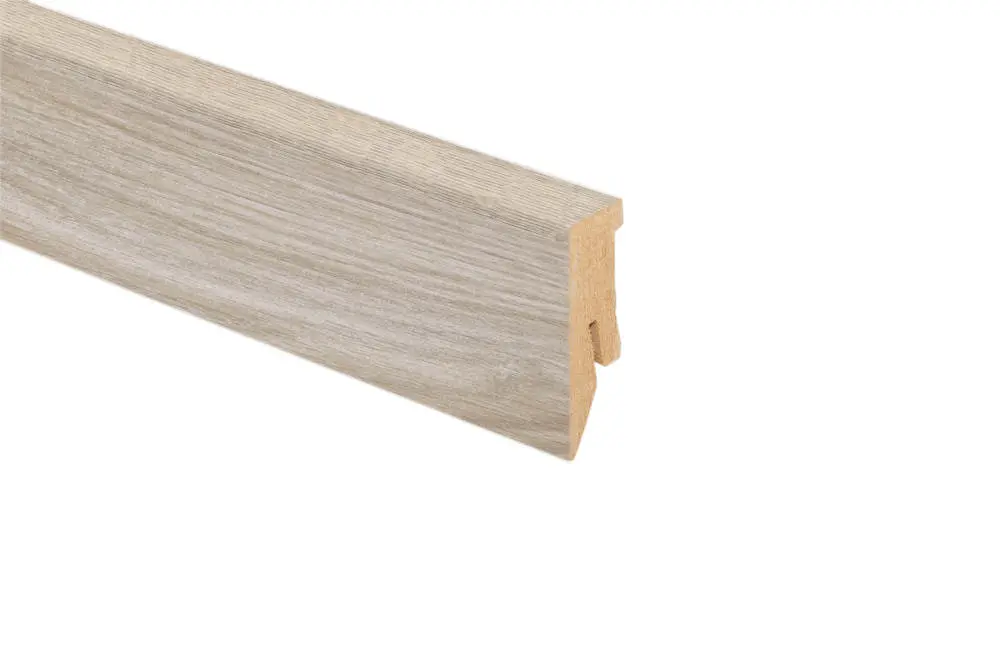 Listwa przypodłogowa dąb YORK powlekana folią 2600 x 50 x 18 mm - Kaindl