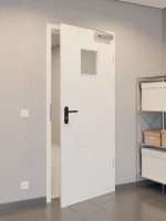 CloseUp-Flur-Milieuansicht von GARANT Rauchschutztür Weißlack 9016 mit Lichtausschnitt LA-7