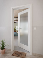 CloseUp-Milieuansicht von GARANT Wohnungseingangstür Authentic Grigio GCK08 mit Lichtausschnitt LA-2