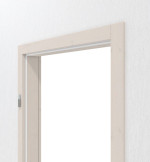 Detailansicht von Massivholzzarge Fichte astig weiß pigmentiert ohne Gehrung Profil C