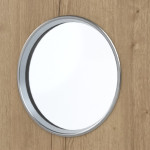 Detailansicht des Lichtausschnitts von GARANT Wohnungseingangstür Authentic Risseiche CePaL mit Lichtausschnitt LA-12