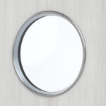 Detailansicht des Lichtausschnitts von GARANT Wohnungseingangstür Authentic Grigio GCK08 mit Lichtausschnitt LA-13