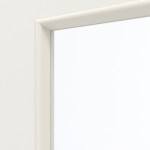 Detailansicht des Lichtausschnitts von GARANT Wohnungseingangstür Weißlack 9016 mit Lichtausschnitt LA-6