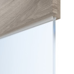 Detailansicht des Lichtausschnitts von HÖRMANN Doppelflügeltür Pure 1 Nordeiche quer Duradecor DesignLine mit Lichtausschnitt quer mit Zarge