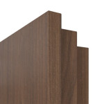 Detailansicht der eckigen Kante von WESTAG Brandschutztür T-90 Nussbaum Trentino NU 717 PortaLit CPL