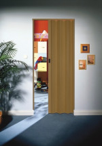 Milieu mit MARLEY Falttür Eurostar Buche 