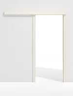 Frontansicht von GARANT Schiebetürsystem vor der Wand laufend Weißlack 9010