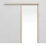 Frontansicht von WESTAG Schiebetürsystem vor der Wand laufend Nussbaum Embla NU 324 PortaLit CPL mit Zarge