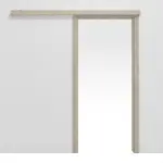 Frontansicht von HÖRMANN Schiebetürsystem vor der Wand laufend Gebürstete Lärche hell Duradecor mit Zarge