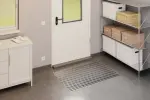 Milieubild Garage mit Metallregal, Schrank und Aluprofilmatte KLASSIK Rips T03PP anthrazit / Safe R01V schwarz - Entrada