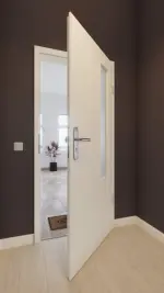 Front-Milieuansicht von GARANT Wohnungseingangstür Weißlack 9010 CePaL mit Lichtausschnitt LA-5 bandseitig