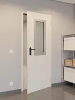 CloseUp-Milieuansicht von Komplettset Stahl Mehrzwecktür DW 42-1 mit Rechteckverglasung Ausschnitt 2 inkl. Eckzarge - Teckentrup