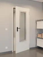 CloseUp-Milieuansicht von Komplettset Stahl Mehrzwecktür DW 42-1 mit Rechteckverglasung Ausschnitt 3 inkl. Umfassungszarge - Teckentrup