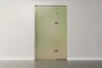 Frontbild farbig von Vollflächig matt Glaspendeltür mit festem Seitenteil und Oberlicht DORMA Tensor Glas an Glas Variante 4 - Erkelenz