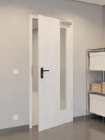 CloseUp-Flur-Milieuansicht von GARANT Rauchschutztür Authentic Grigio GCK08 mit Lichtausschnitt LA-4 bandseitig