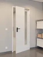 CloseUp-Flur-Milieuansicht von GARANT Rauchschutztür Quer Authentic Grigio GCK08 mit Lichtausschnitt LA-4 bandseitig