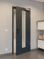 CloseUp-Flur-Milieuansicht von GARANT Rauchschutztür U12000SD Vulkanschwarz GHK08 mit Lichtausschnitt LA-4 mittig