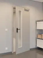 CloseUp-Flur-Milieuansicht von GARANT Rauchschutztür U12115SD Platingrau GHK08 mit Lichtausschnitt LA-4 schlossseitig