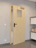 CloseUp-Flur-Milieuansicht von GARANT Rauchschutztür Authentic Asteiche CePaL mit Lichtausschnitt LA-9