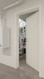 Detail-Milieuansicht von GARANT Wärmeschutztür 9417-60 Snow White CePaL