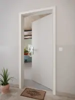 CloseUp-Milieuansicht von Hellgrau A 402 GetaLit Wohnungseingangstür - Westag