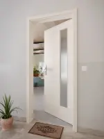 CloseUp-Milieuansicht von GARANT Wohnungseingangstür Quer Authentic Perl GCK08 mit Lichtausschnitt LA-4 bandseitig