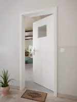 CloseUp-Milieuansicht von GARANT Wohnungseingangstür Authentic Grigio GCK08 mit Lichtausschnitt LA-8