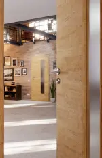 CloseUp-Milieuansicht von Asteiche quer LA 24 bandseitig Basic Durat Innentür - Huga