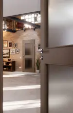 Detail-Milieuansicht von Taupe RAL 7048 LA 12 Mattlack Basic Innentür - Huga