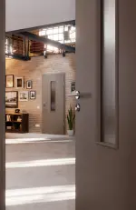 CloseUp-Milieuansicht von Taupe RAL 7048 LA 4 mittig Basic Lack Innentür - Huga