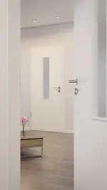 CloseUp-Milieuansicht von Weiß ähnlich RAL 9010 LA 4 mittig Basic Lack Innentür - Huga