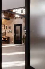 Detail-Milieuansicht von Anthrazit RAL 7016 DIN-LA Mattlack Basic Innentür - Huga