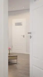 CloseUp-Milieuansicht von HUGA Innentür Kontur 5 Weißlack Classic mit Lichtausschnitt LA 1