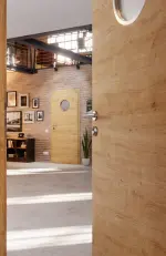 CloseUp-Milieubild von Asteiche quer LA Bullauge Basic Durat Innentür - Huga