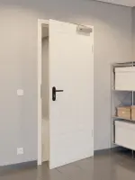 CloseUp-Milieuansicht von GARANT Rauchschutztür Milano M3/2 Weißlack 