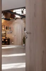 CloseUp-Milieuansicht von WESTAG Innentür-Set Sala Eiche Ei 443 PortaLit CPL mit Zarge und Drücker