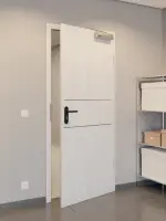 CloseUp-Milieuansicht von GARANT Rauchschutztür Corona 832 Authentic Grigio CePaL