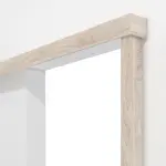 Detailansicht von Schiebetürsystem vor der Wand laufend Basic Dekor Nuss Columbia Hell ohne Zarge - Interio