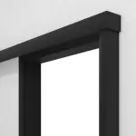 Detailansicht von CLASSEN Schiebetürsystem vor der Wand laufend Uni Schwarz Dekorfolie mit Zarge