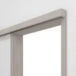 Detailansicht von WESTAG Schiebetürsystem vor der Wand laufend Semento BN 434 PortaLit CPL mit Zarge