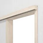 Detailansicht von WESTAG Schiebetürsystem vor der Wand laufend Nussbaum Embla NU 324 PortaLit CPL mit Zarge